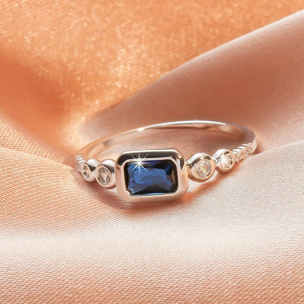 White Gold Windsor Sapphire Ring