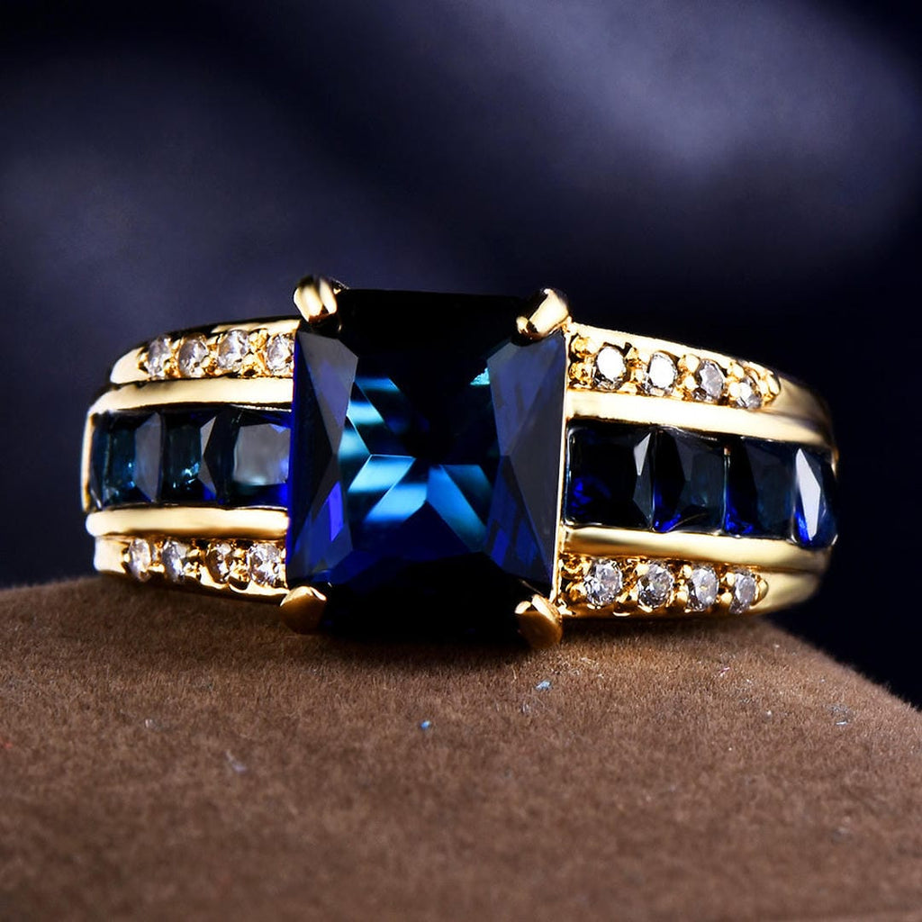Sapphire Petal Velvet Ring
