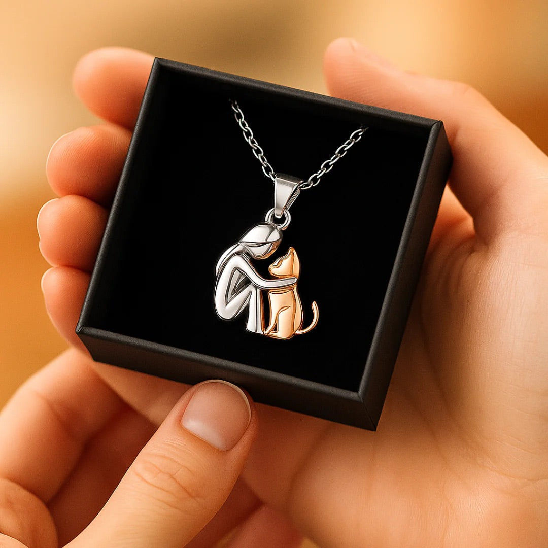 Susan Jewelry | Cat Embrace Necklace