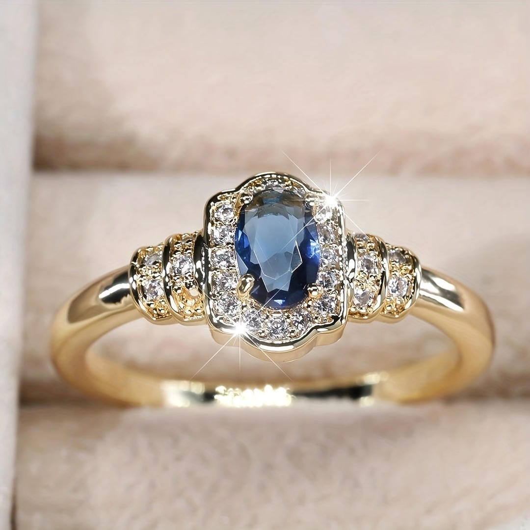 Halo Heirloom Sapphire Crystal Ring